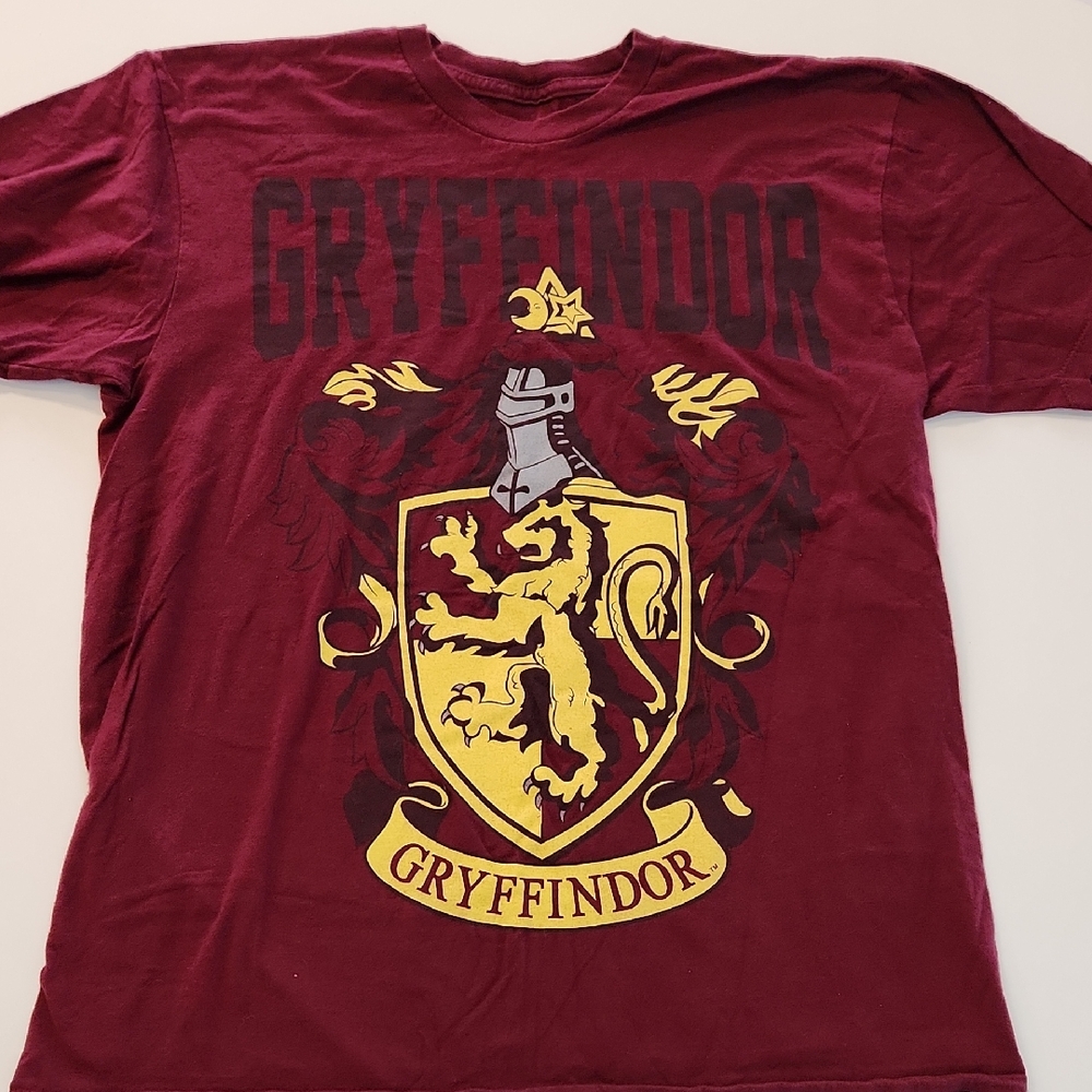 Warner Bros. Gryffindor Maroon and Gold Short Sleeve Tee